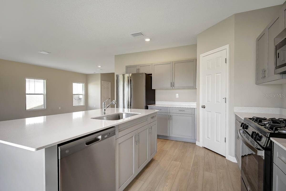 12932 WELLSPRING DRIVE, Lithia, FL 33547 12932 WELLSPRING DRIVE, Lithia, FL 33547