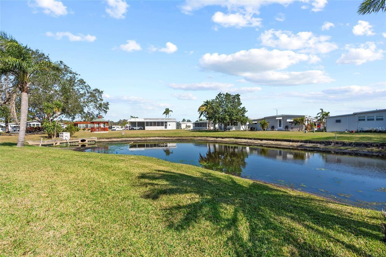PARK POND WITH GAZEBO