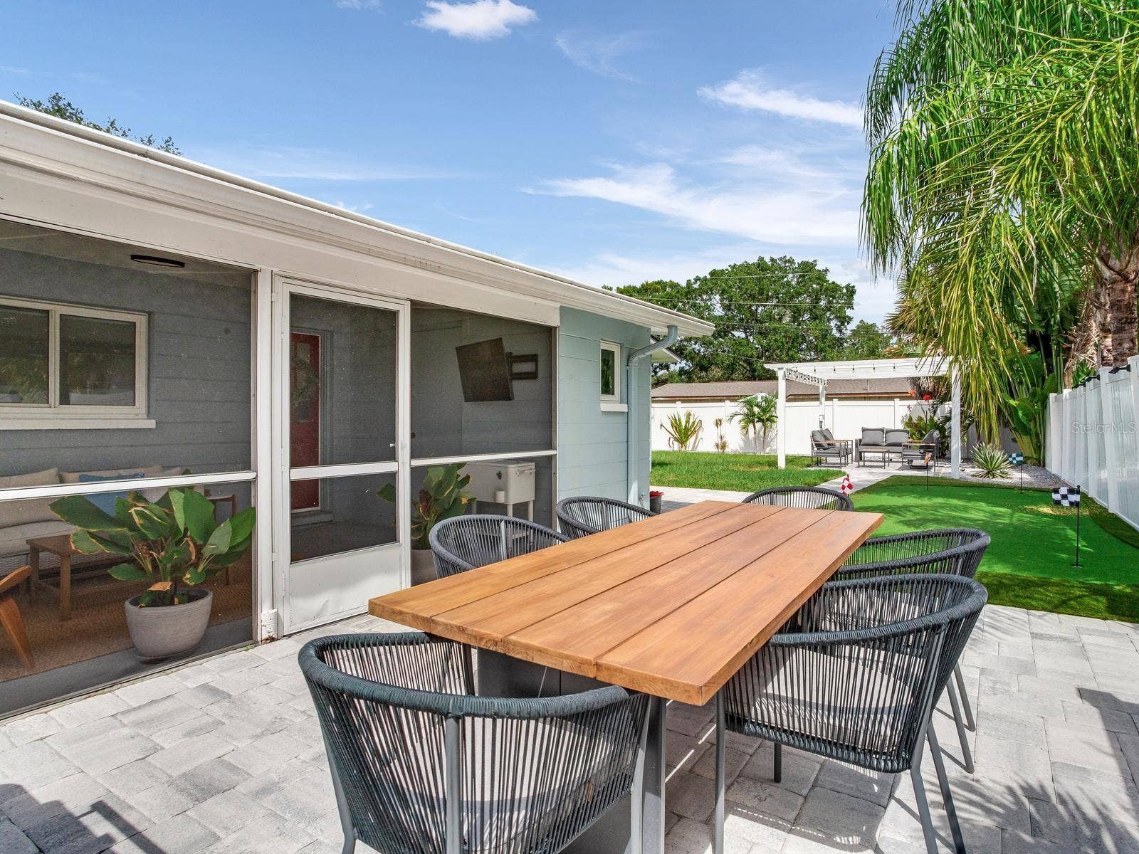 4609 W HAWTHORNE ROAD, Tampa, FL 33611 4609 W HAWTHORNE ROAD, Tampa, FL 33611