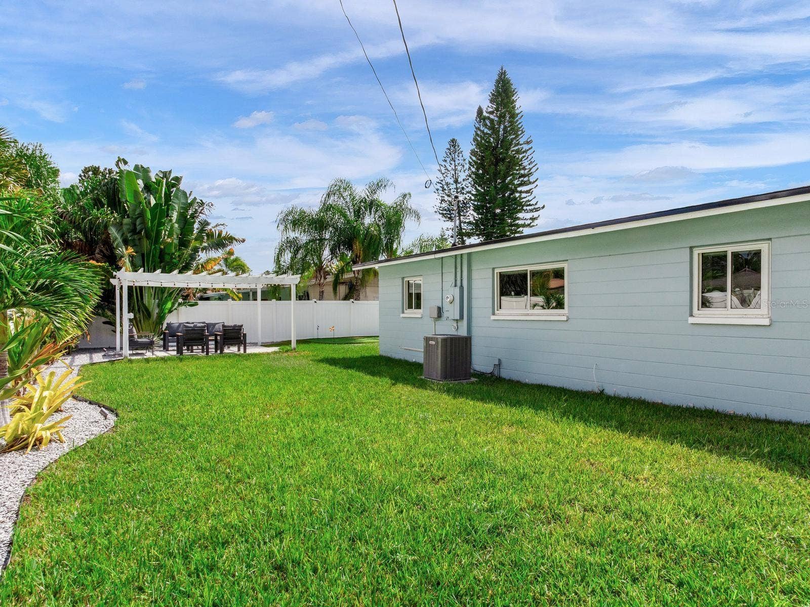 4609 W HAWTHORNE ROAD, Tampa, FL 33611 4609 W HAWTHORNE ROAD, Tampa, FL 33611