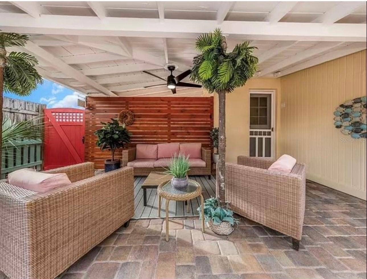 550 80TH AVENUE, St Pete Beach, FL 33706
