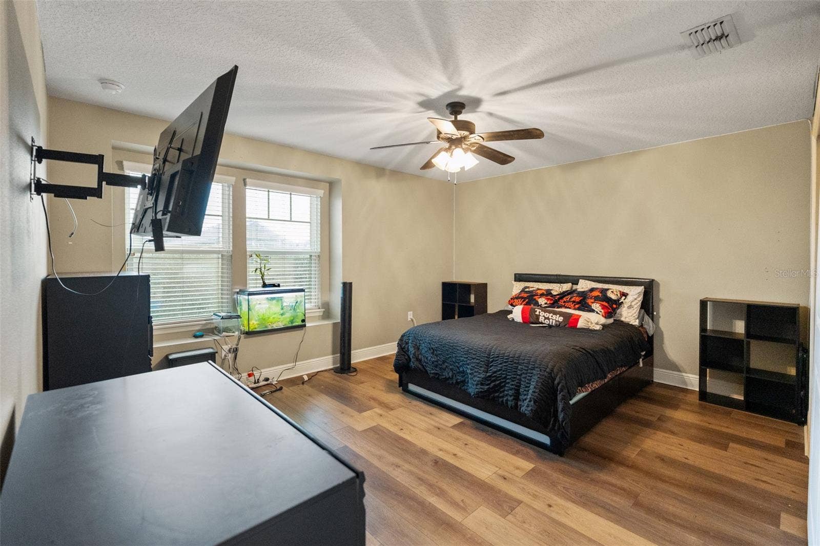 5840 MARMALADE LANE, Seminole, FL 33772 5840 MARMALADE LANE, Seminole, FL 33772