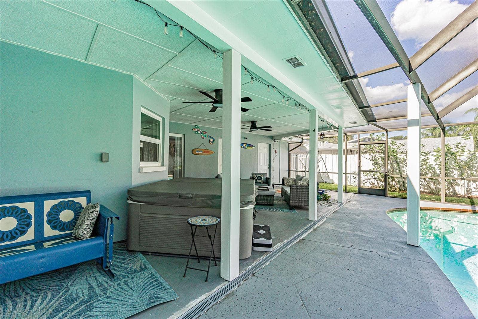 1241 STONY BROOK LANE, Dunedin, FL 34698 1241 STONY BROOK LANE, Dunedin, FL 34698