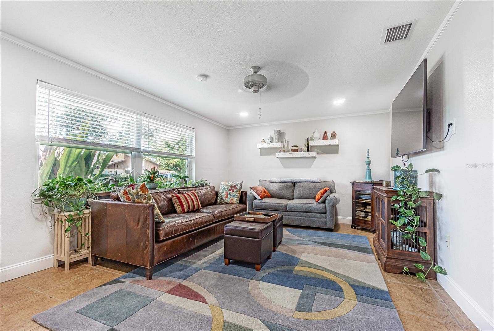 1241 STONY BROOK LANE, Dunedin, FL 34698 1241 STONY BROOK LANE, Dunedin, FL 34698