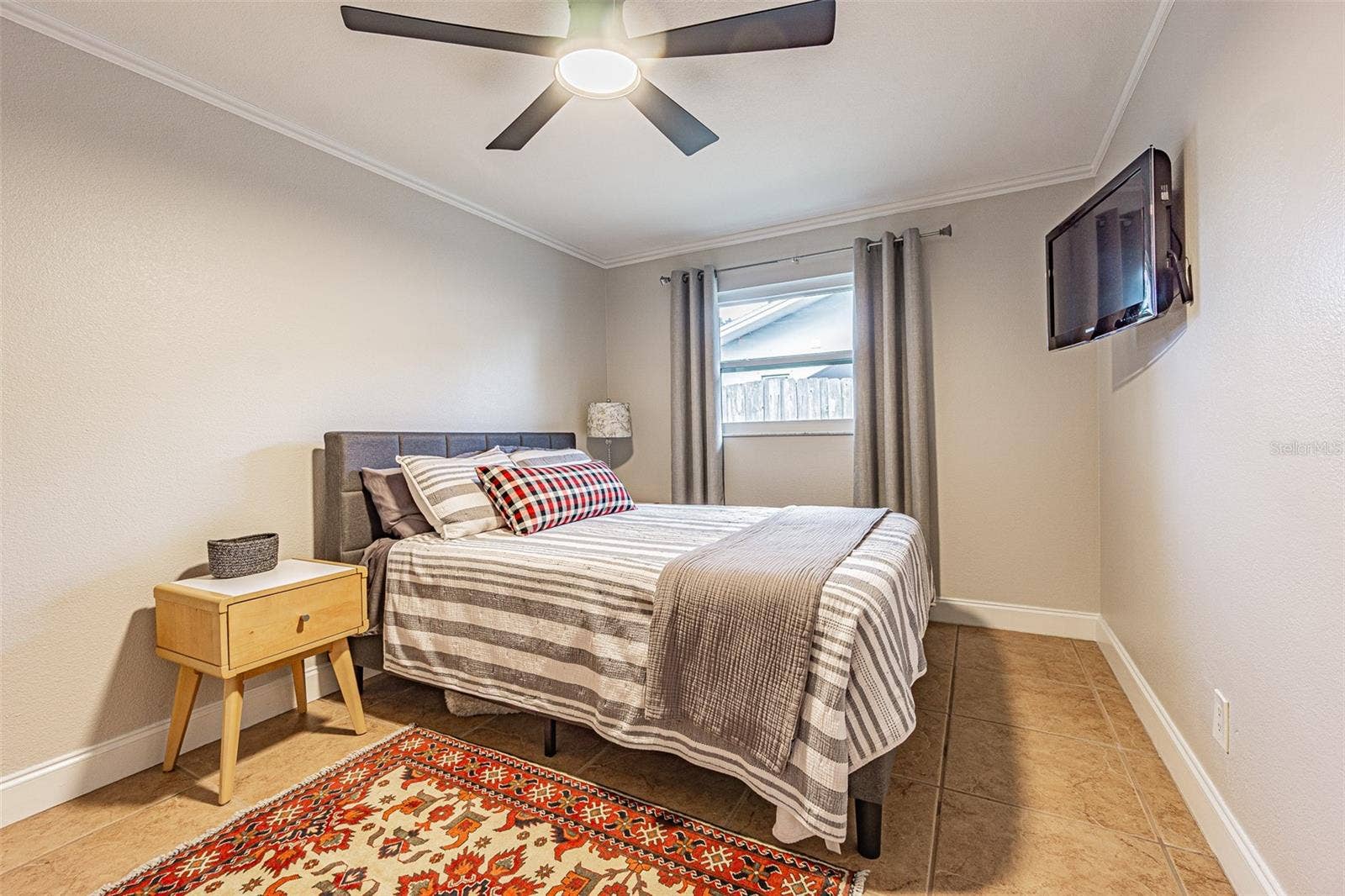 1241 STONY BROOK LANE, Dunedin, FL 34698 1241 STONY BROOK LANE, Dunedin, FL 34698