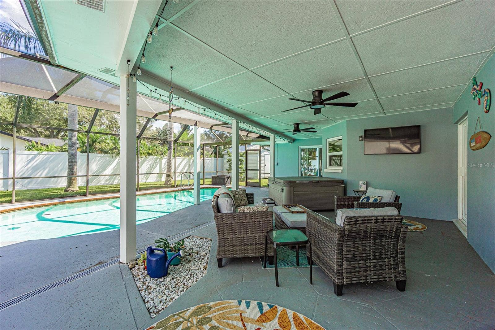 1241 STONY BROOK LANE, Dunedin, FL 34698 1241 STONY BROOK LANE, Dunedin, FL 34698