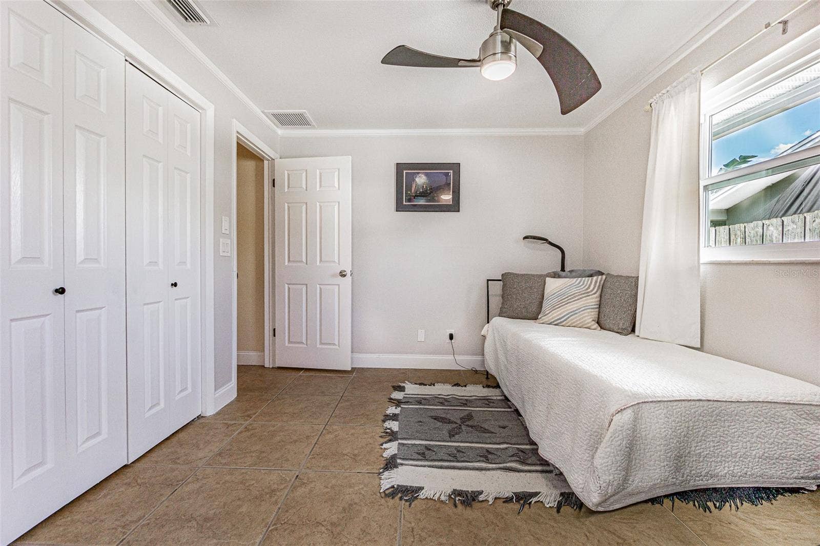 1241 STONY BROOK LANE, Dunedin, FL 34698 1241 STONY BROOK LANE, Dunedin, FL 34698