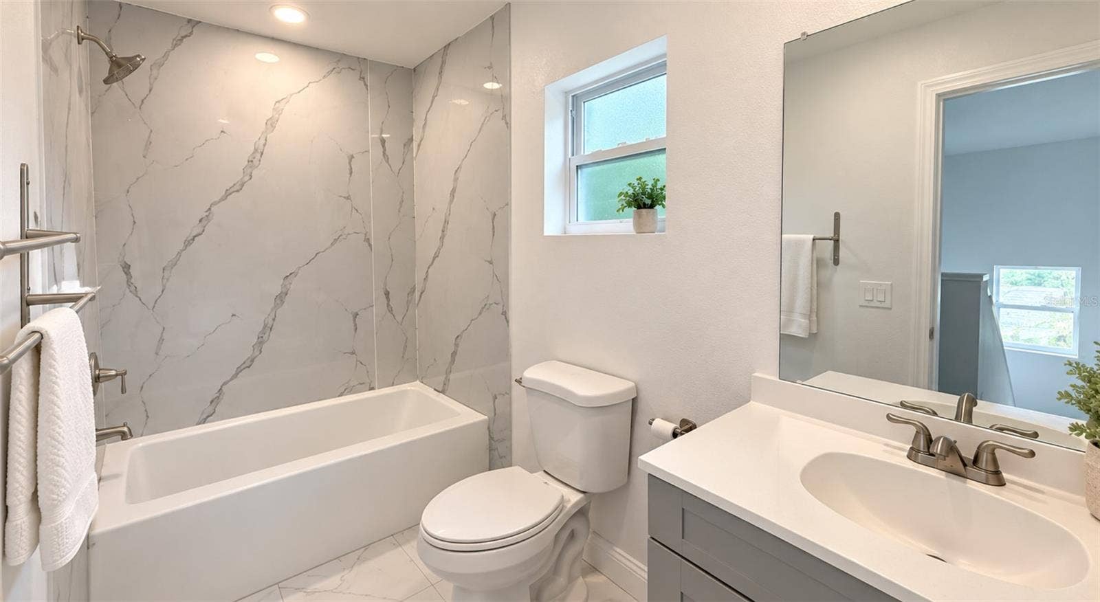 4615 AEGEAN AVENUE, Holiday, FL 34690