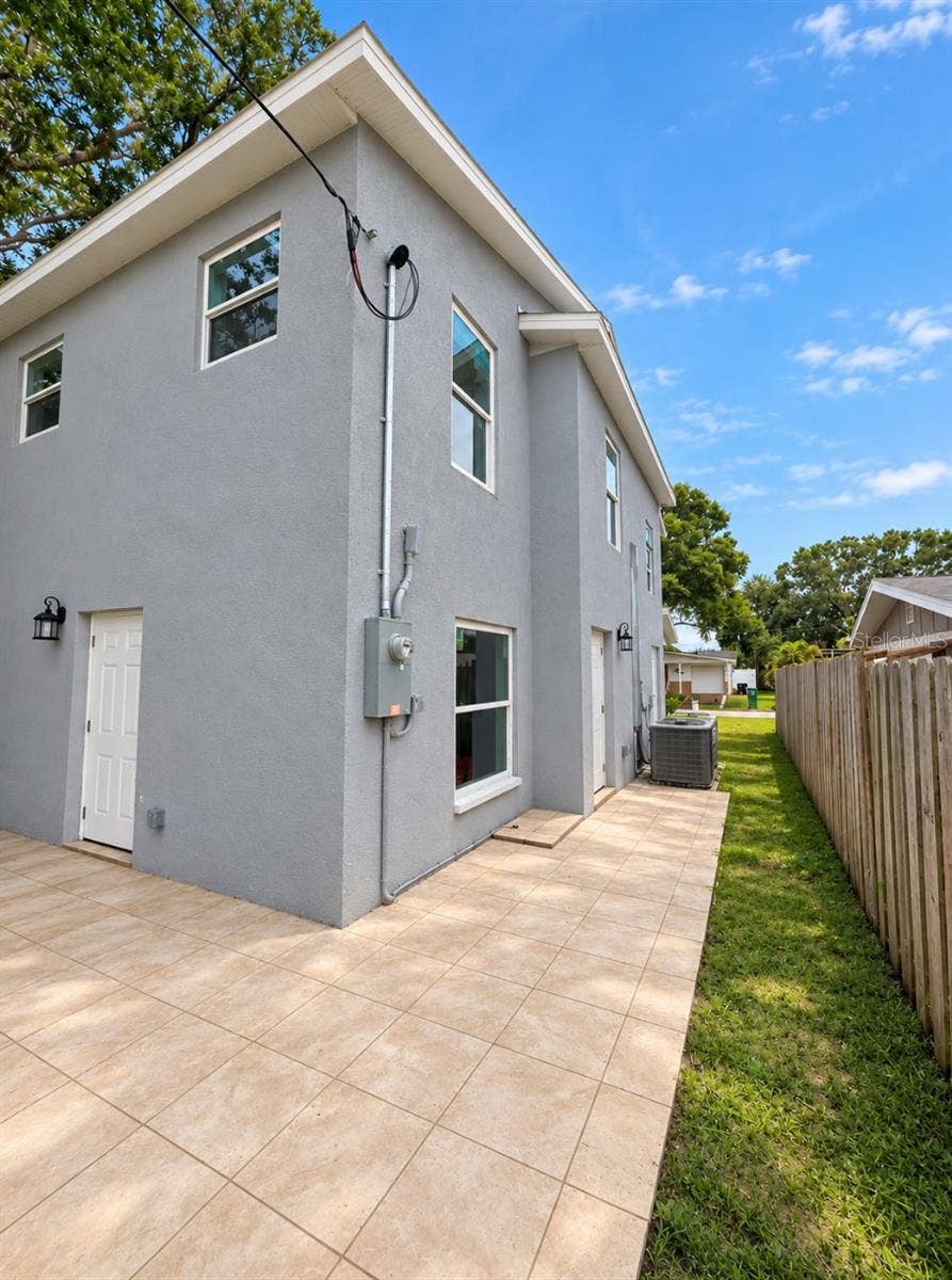 4615 AEGEAN AVENUE, Holiday, FL 34690
