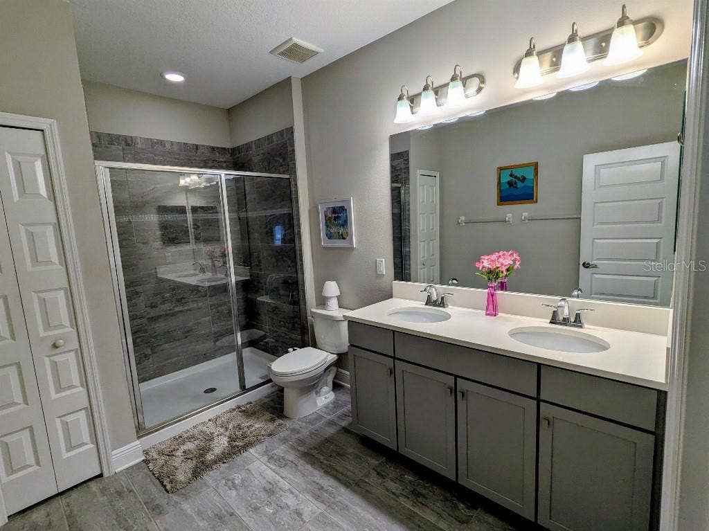 2454 FOGGY CREEK CIRCLE, Clearwater, FL 33764