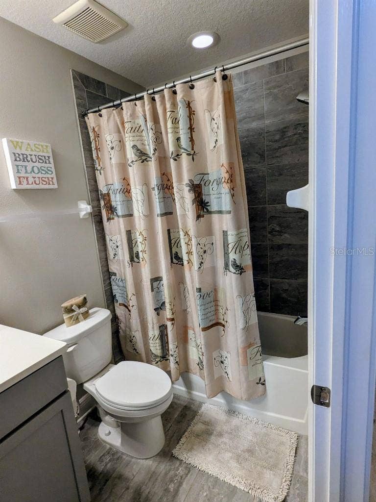 2454 FOGGY CREEK CIRCLE, Clearwater, FL 33764
