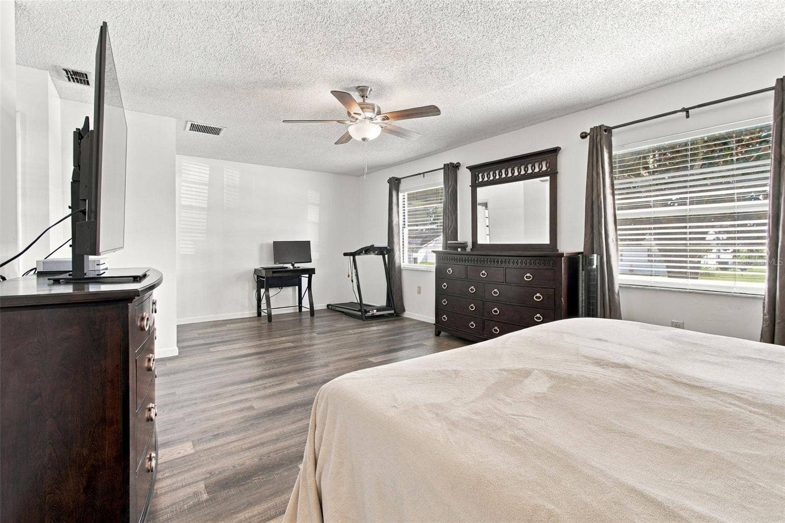 38611 FERM CIRCLE, Zephyrhills, FL 33540 Master Bedroom