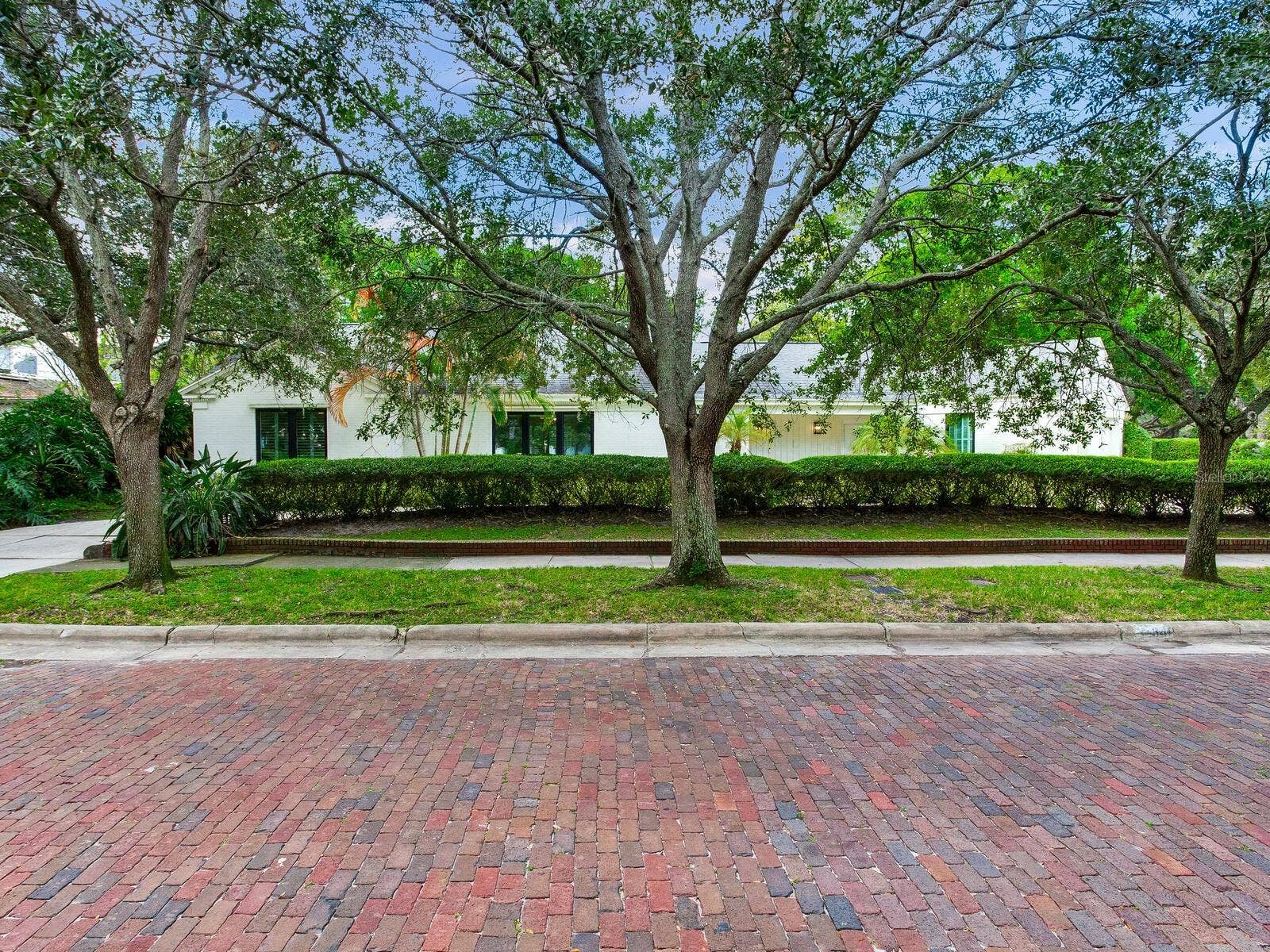 3401 S ALMERIA AVENUE, Tampa, FL 33629 3401 S ALMERIA AVENUE, Tampa, FL 33629