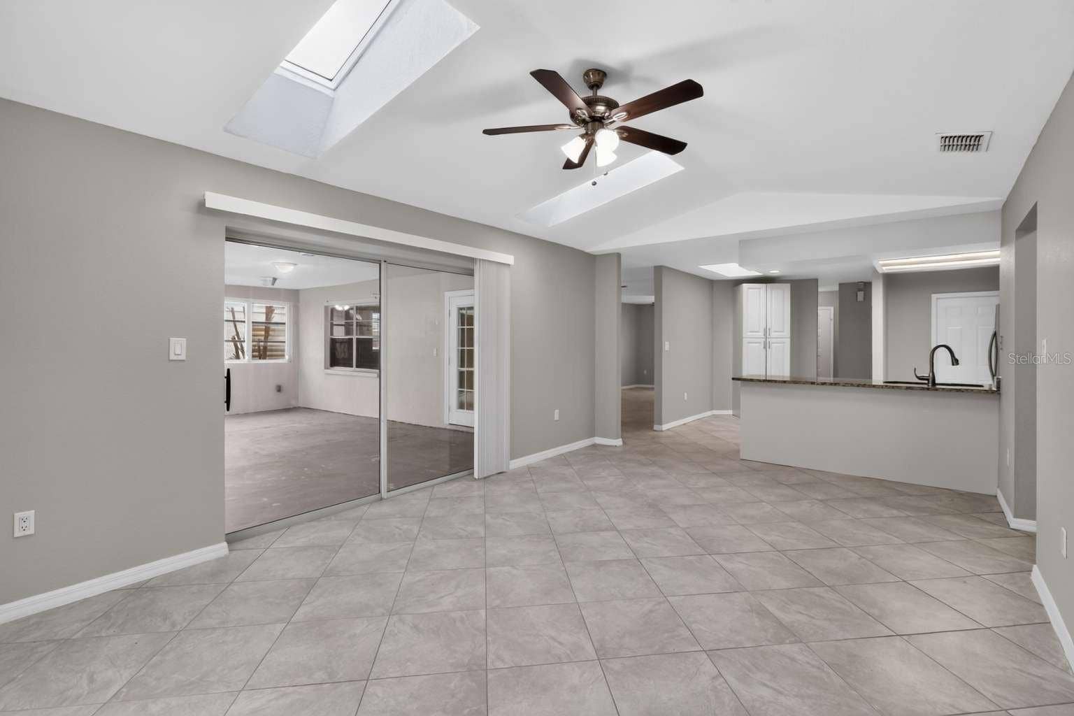 9504 VIA SEGOVIA, New Port Richey, FL 34655 9504 VIA SEGOVIA, New Port Richey, FL 34655