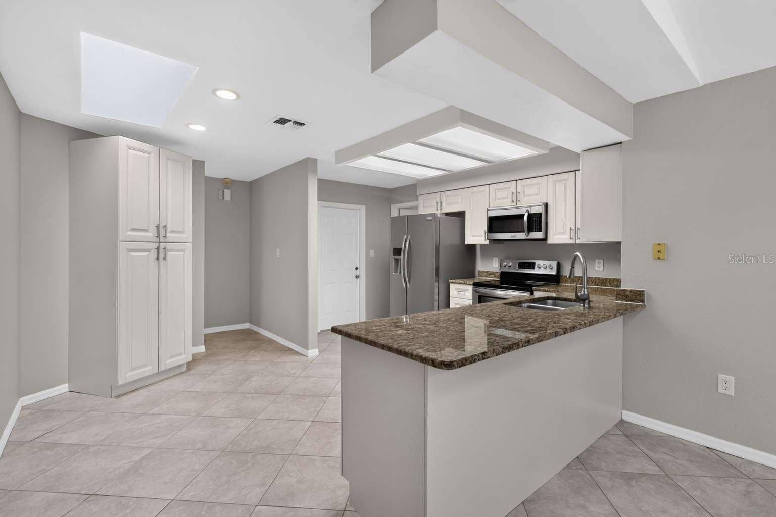9504 VIA SEGOVIA, New Port Richey, FL 34655 9504 VIA SEGOVIA, New Port Richey, FL 34655