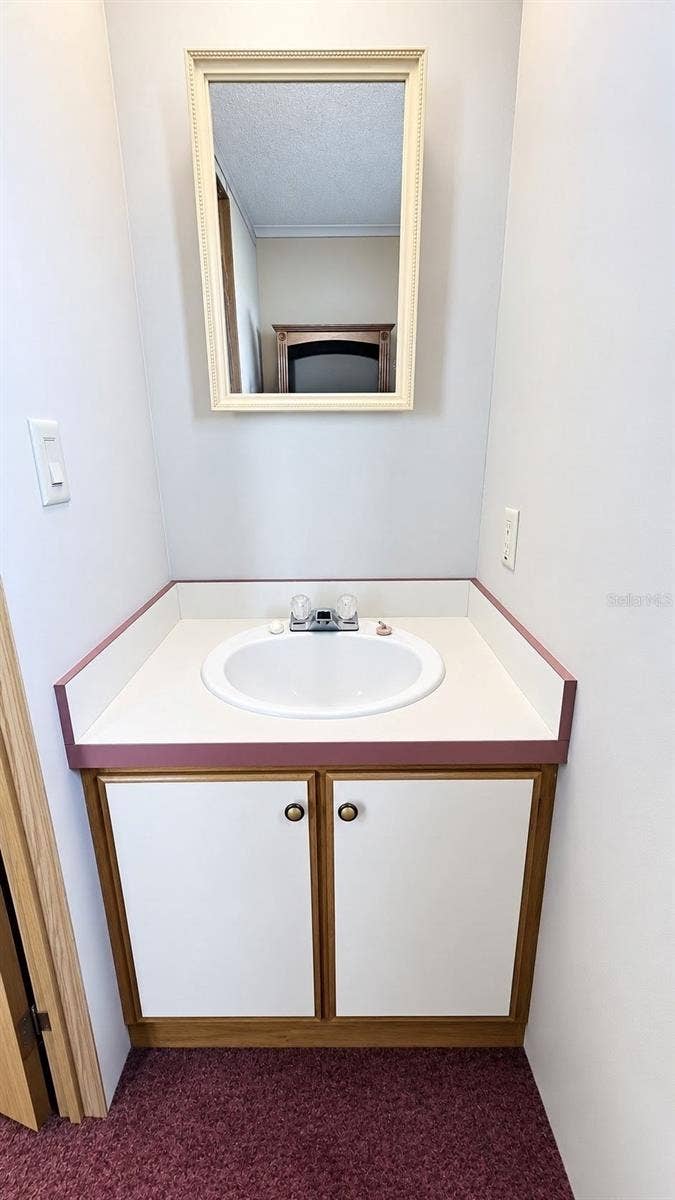 36513 LAKEWOOD DRIVE, Zephyrhills, FL 33542 1/2 bath in bedroom 2