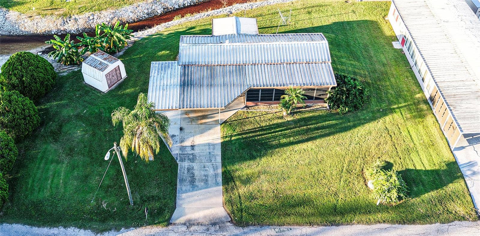 36513 LAKEWOOD DRIVE, Zephyrhills, FL 33542 36513 LAKEWOOD DRIVE, Zephyrhills, FL 33542