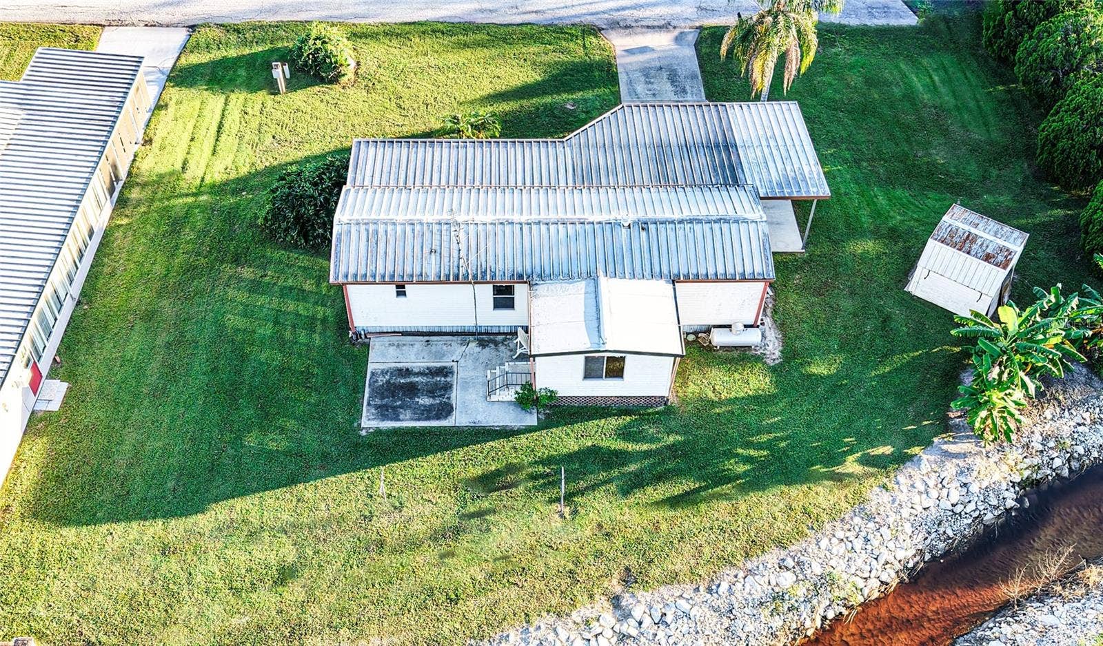 36513 LAKEWOOD DRIVE, Zephyrhills, FL 33542 36513 LAKEWOOD DRIVE, Zephyrhills, FL 33542