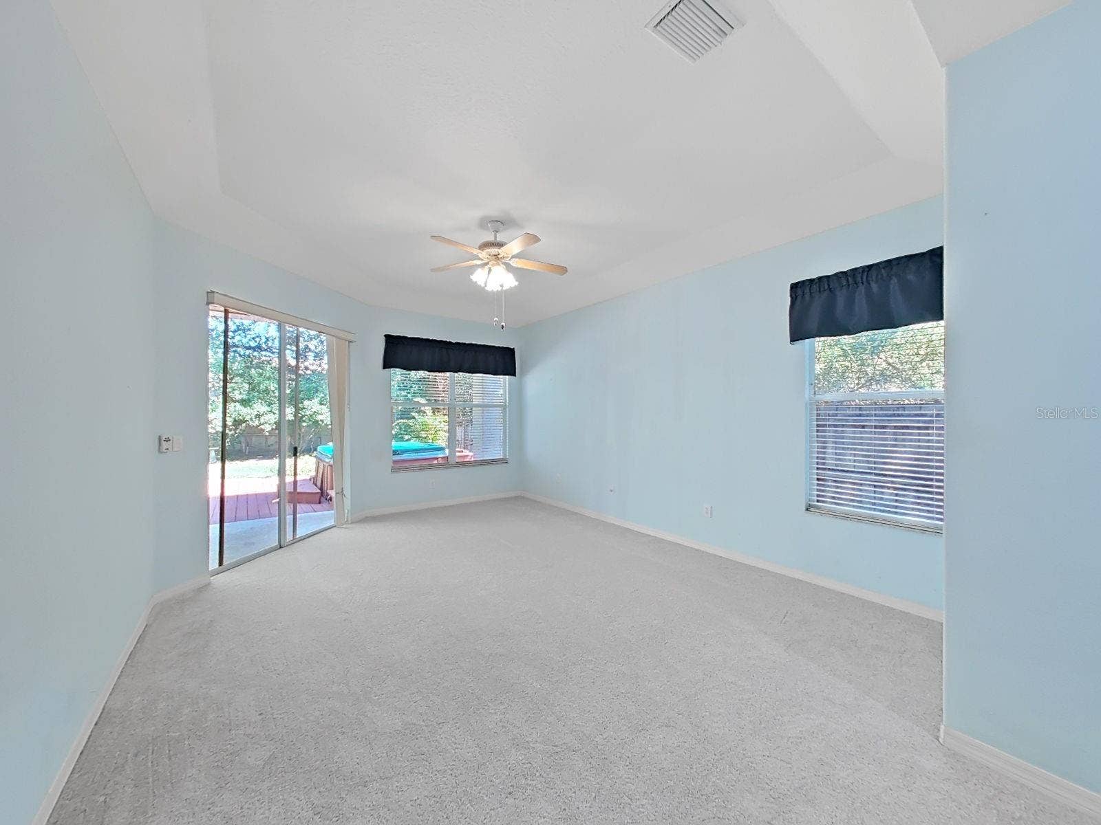 14915 DEVONSHIRE WOODS PLACE, Tampa, FL 33624 Large Primary Bedroom ~ New Carpet