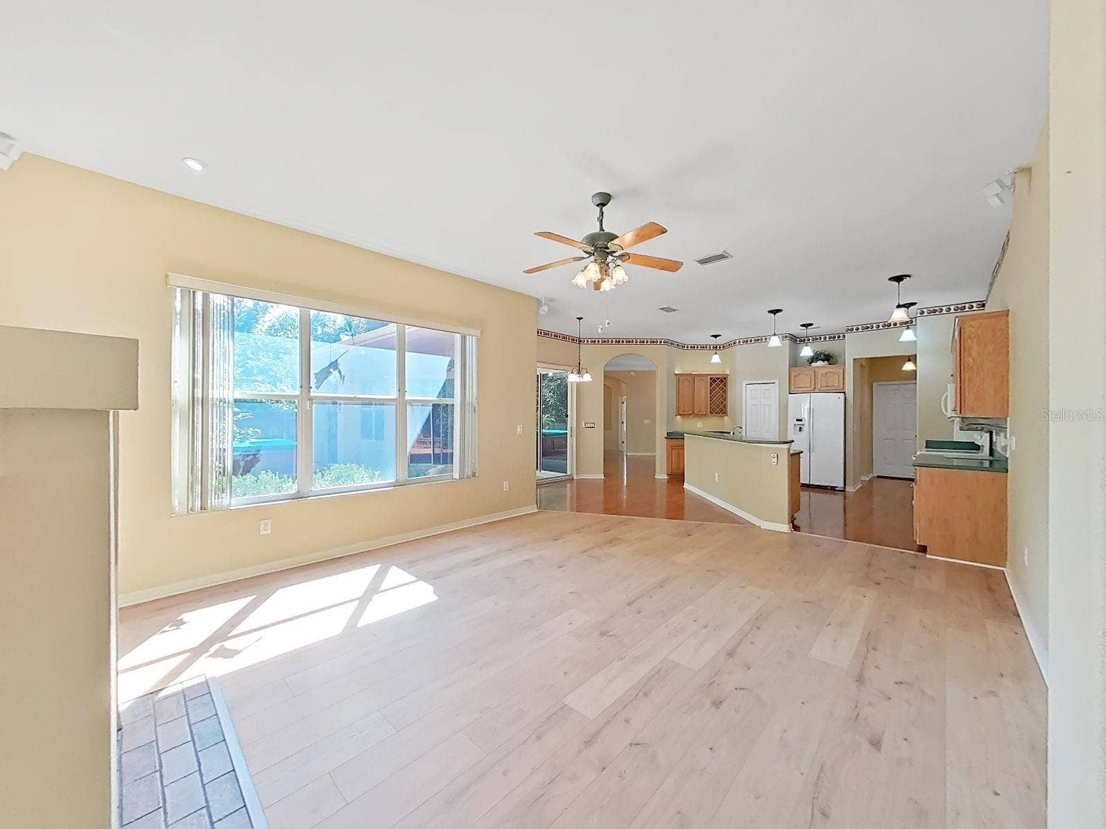 14915 DEVONSHIRE WOODS PLACE, Tampa, FL 33624 Kitchen ~ Family Room