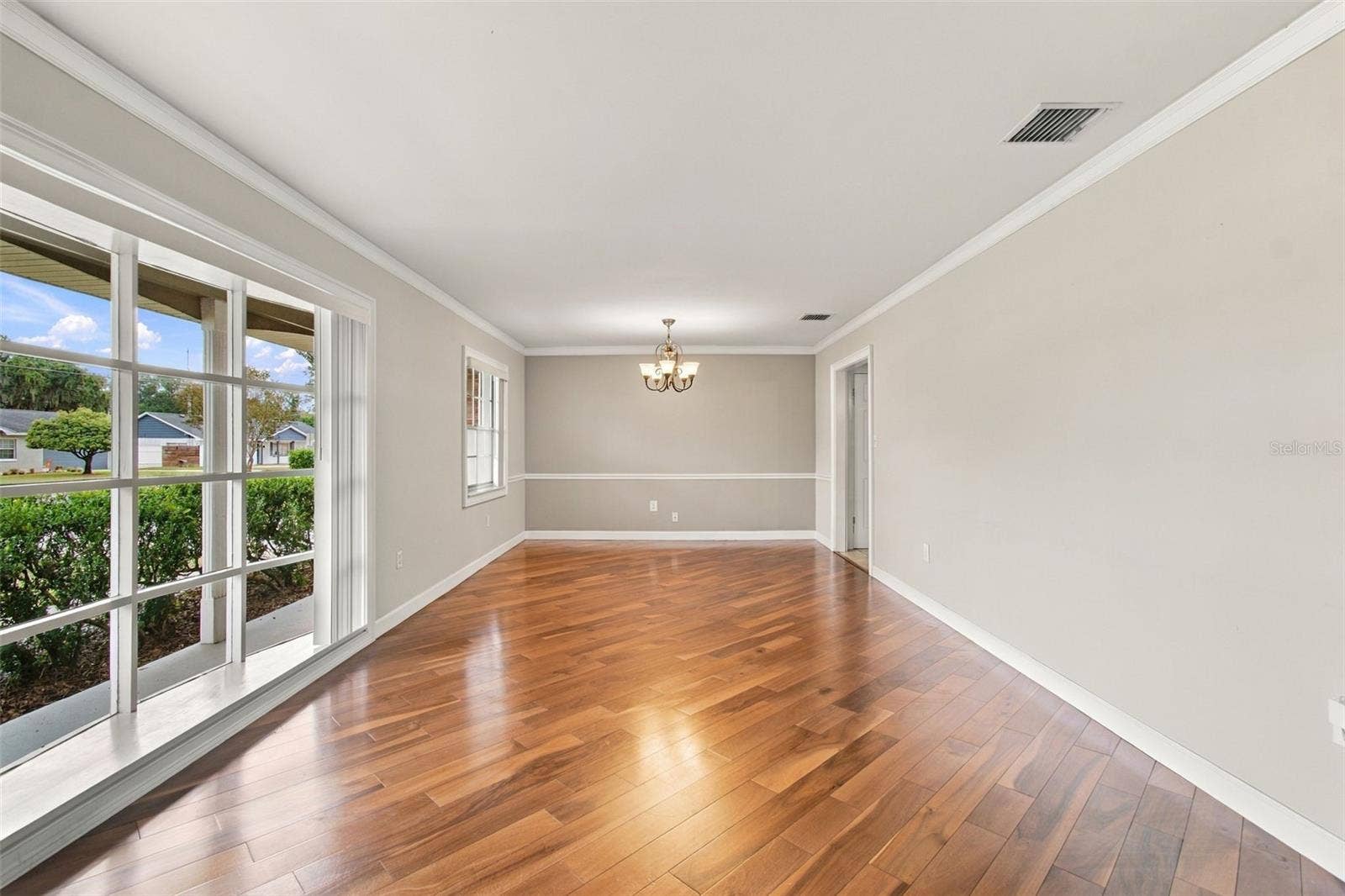 105 ASHBROOK DRIVE, Brandon, FL 33511 105 ASHBROOK DRIVE, Brandon, FL 33511