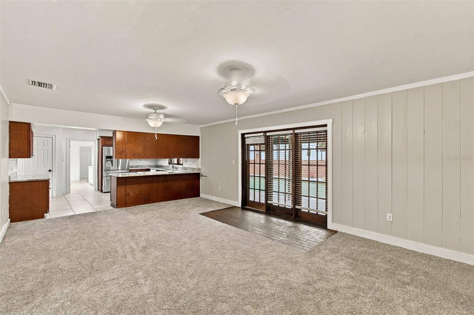 105 ASHBROOK DRIVE, Brandon, FL 33511 105 ASHBROOK DRIVE, Brandon, FL 33511