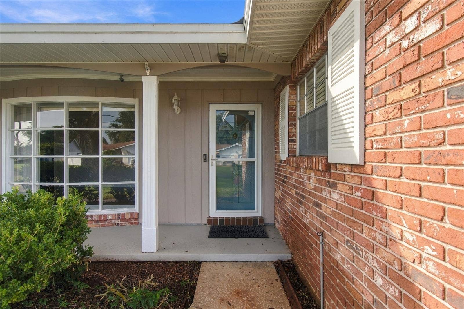 105 ASHBROOK DRIVE, Brandon, FL 33511 105 ASHBROOK DRIVE, Brandon, FL 33511