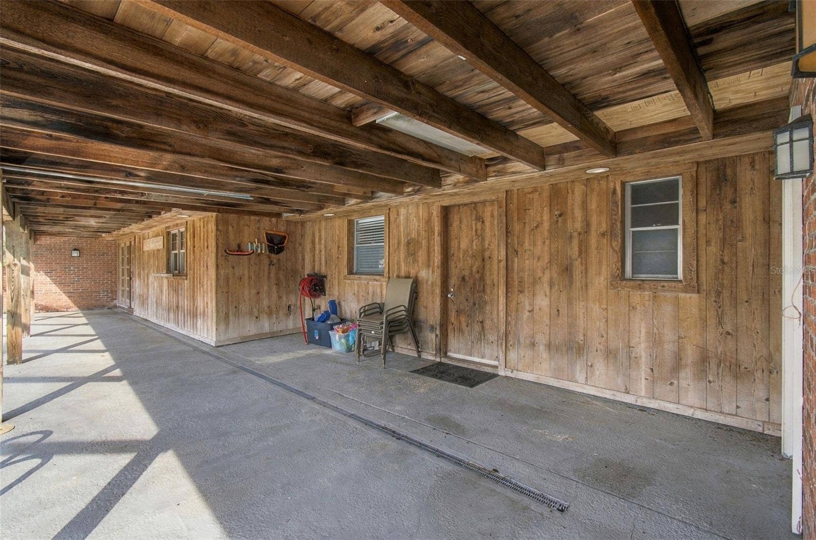 105 ASHBROOK DRIVE, Brandon, FL 33511 105 ASHBROOK DRIVE, Brandon, FL 33511