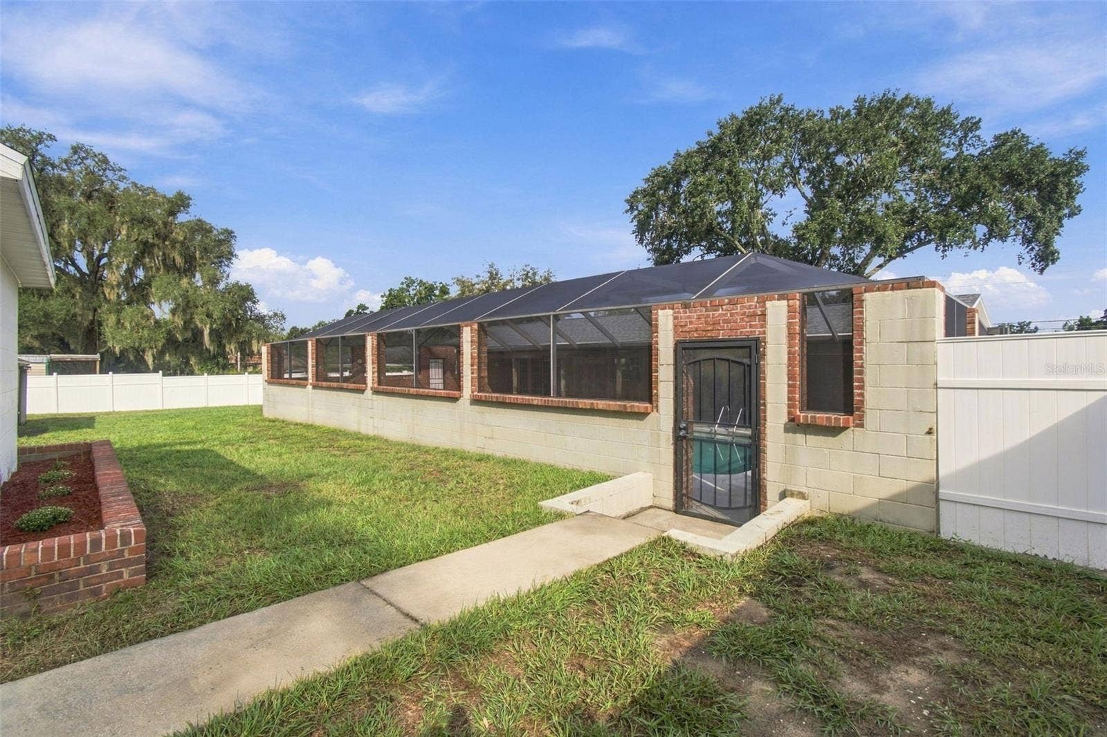 105 ASHBROOK DRIVE, Brandon, FL 33511 105 ASHBROOK DRIVE, Brandon, FL 33511