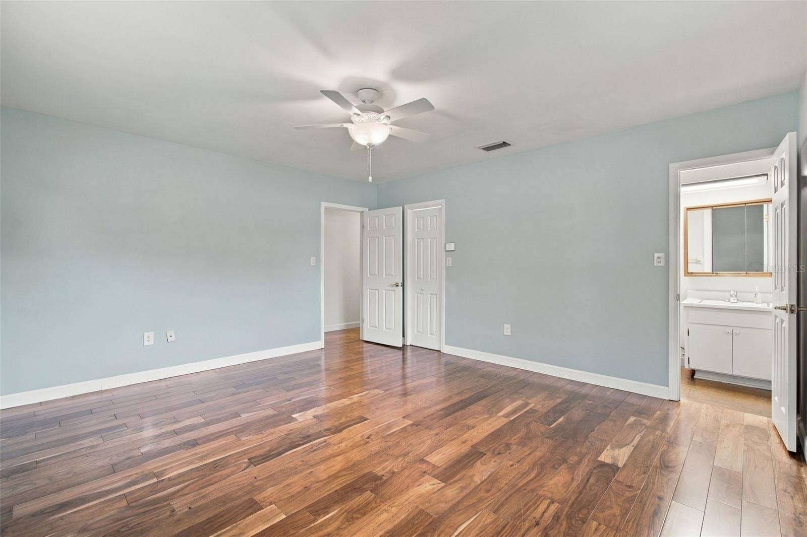 105 ASHBROOK DRIVE, Brandon, FL 33511 105 ASHBROOK DRIVE, Brandon, FL 33511