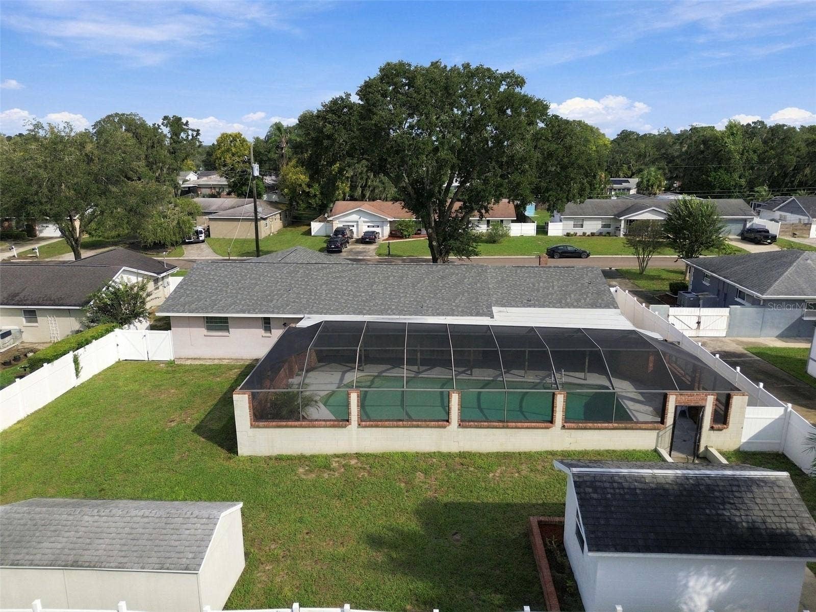 105 ASHBROOK DRIVE, Brandon, FL 33511 105 ASHBROOK DRIVE, Brandon, FL 33511