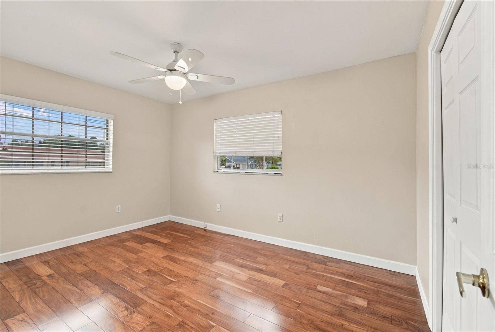105 ASHBROOK DRIVE, Brandon, FL 33511 105 ASHBROOK DRIVE, Brandon, FL 33511