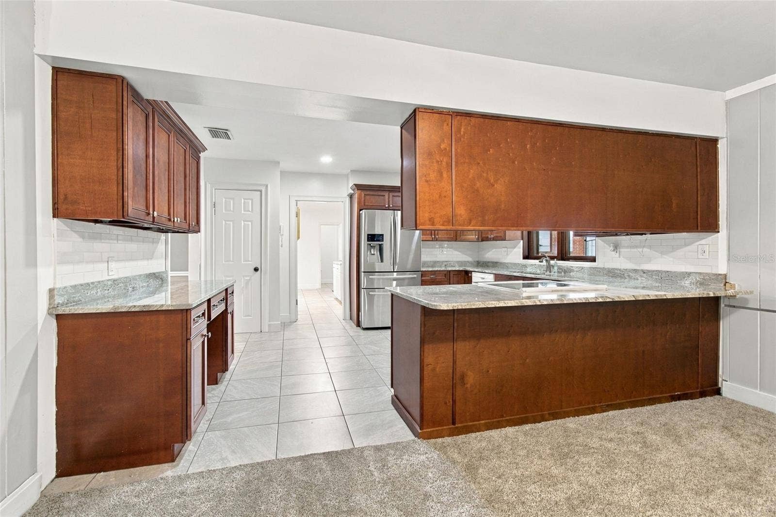 105 ASHBROOK DRIVE, Brandon, FL 33511 105 ASHBROOK DRIVE, Brandon, FL 33511