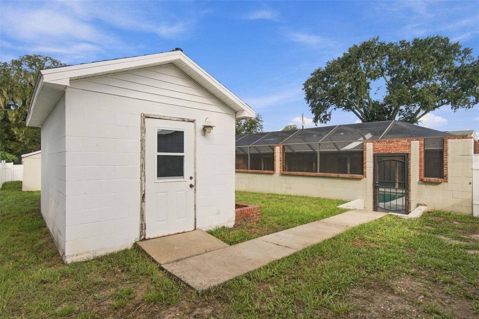 105 ASHBROOK DRIVE, Brandon, FL 33511 105 ASHBROOK DRIVE, Brandon, FL 33511