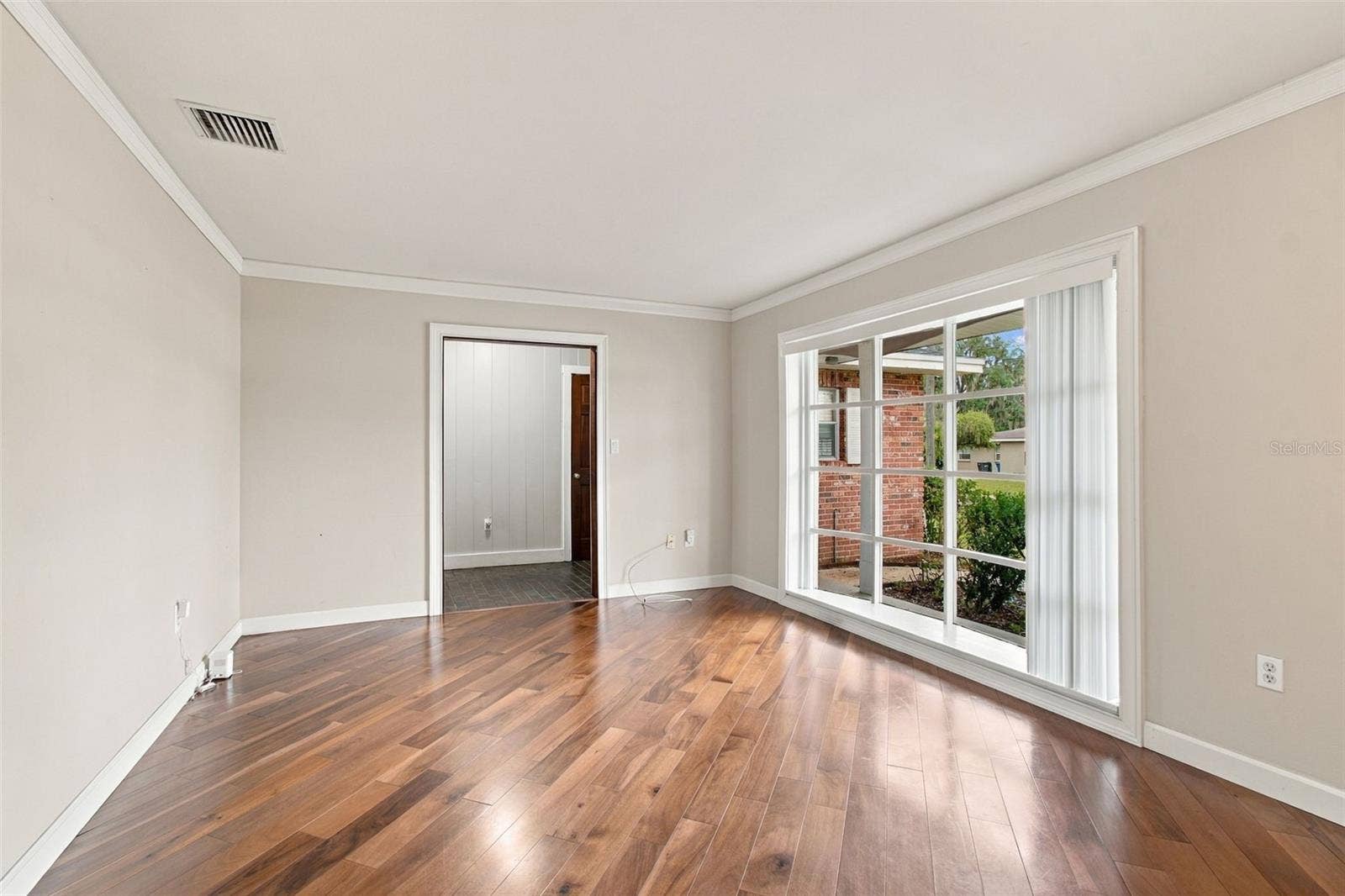 105 ASHBROOK DRIVE, Brandon, FL 33511 105 ASHBROOK DRIVE, Brandon, FL 33511