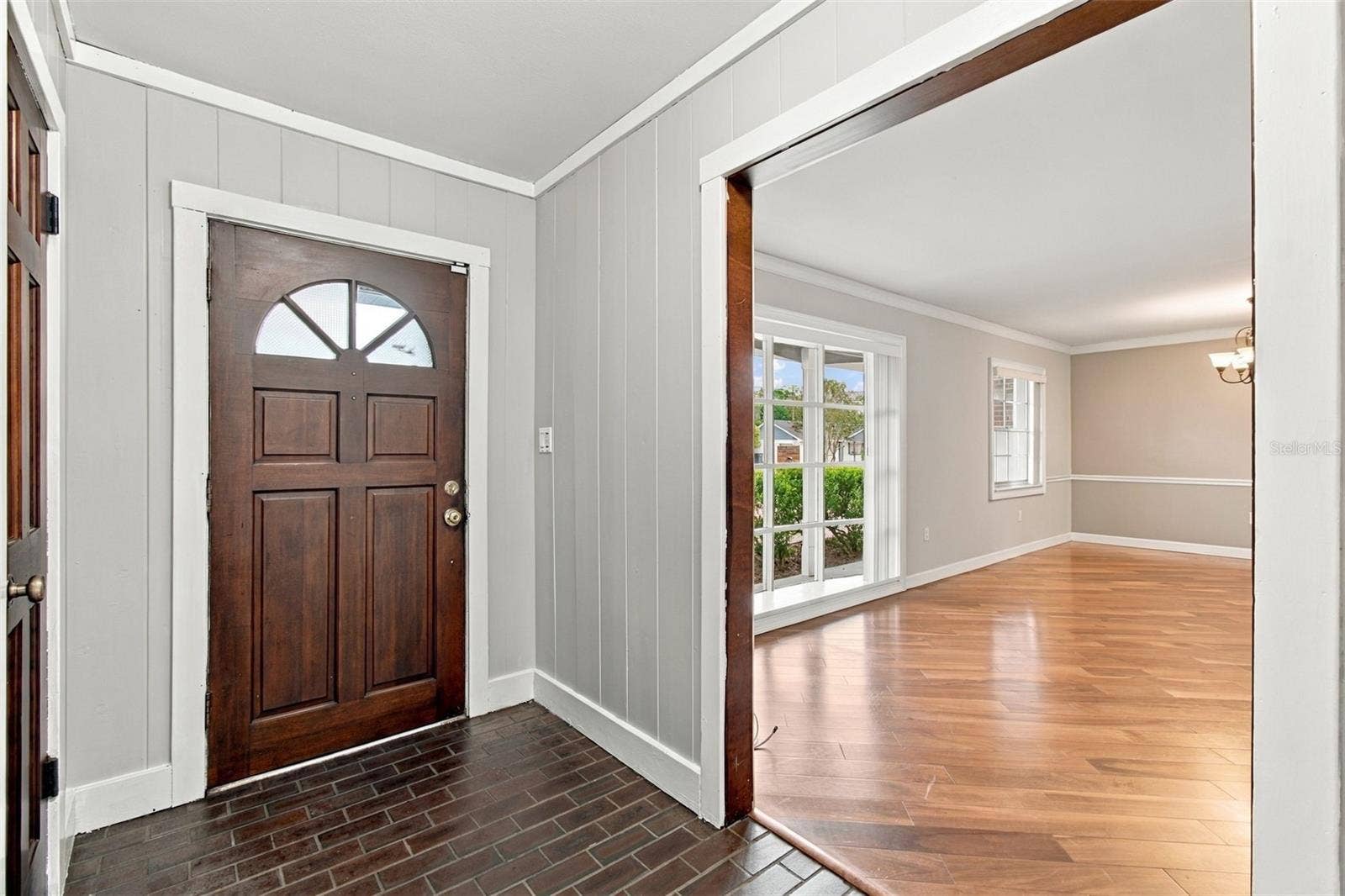 105 ASHBROOK DRIVE, Brandon, FL 33511 105 ASHBROOK DRIVE, Brandon, FL 33511