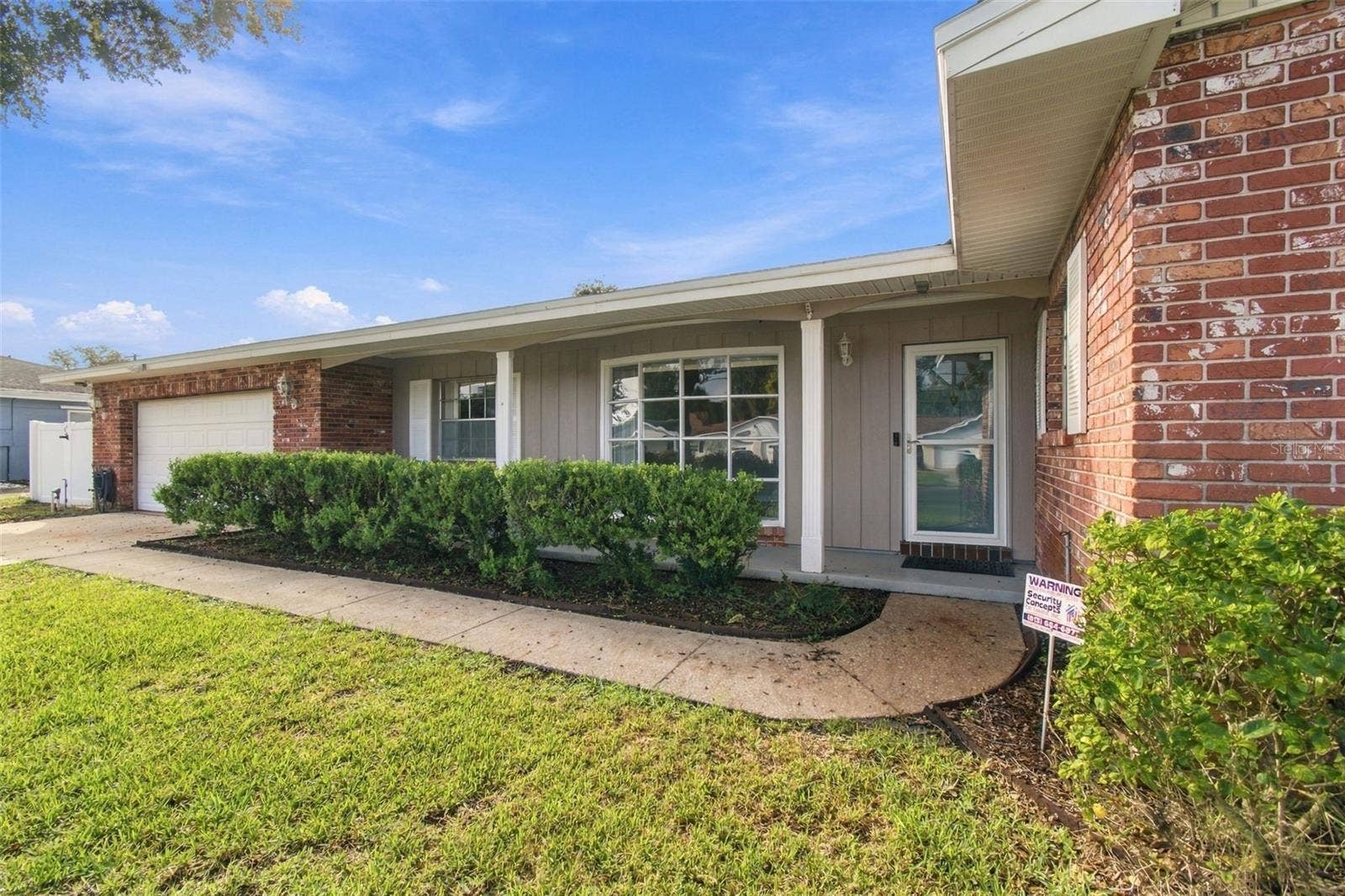 105 ASHBROOK DRIVE, Brandon, FL 33511 105 ASHBROOK DRIVE, Brandon, FL 33511