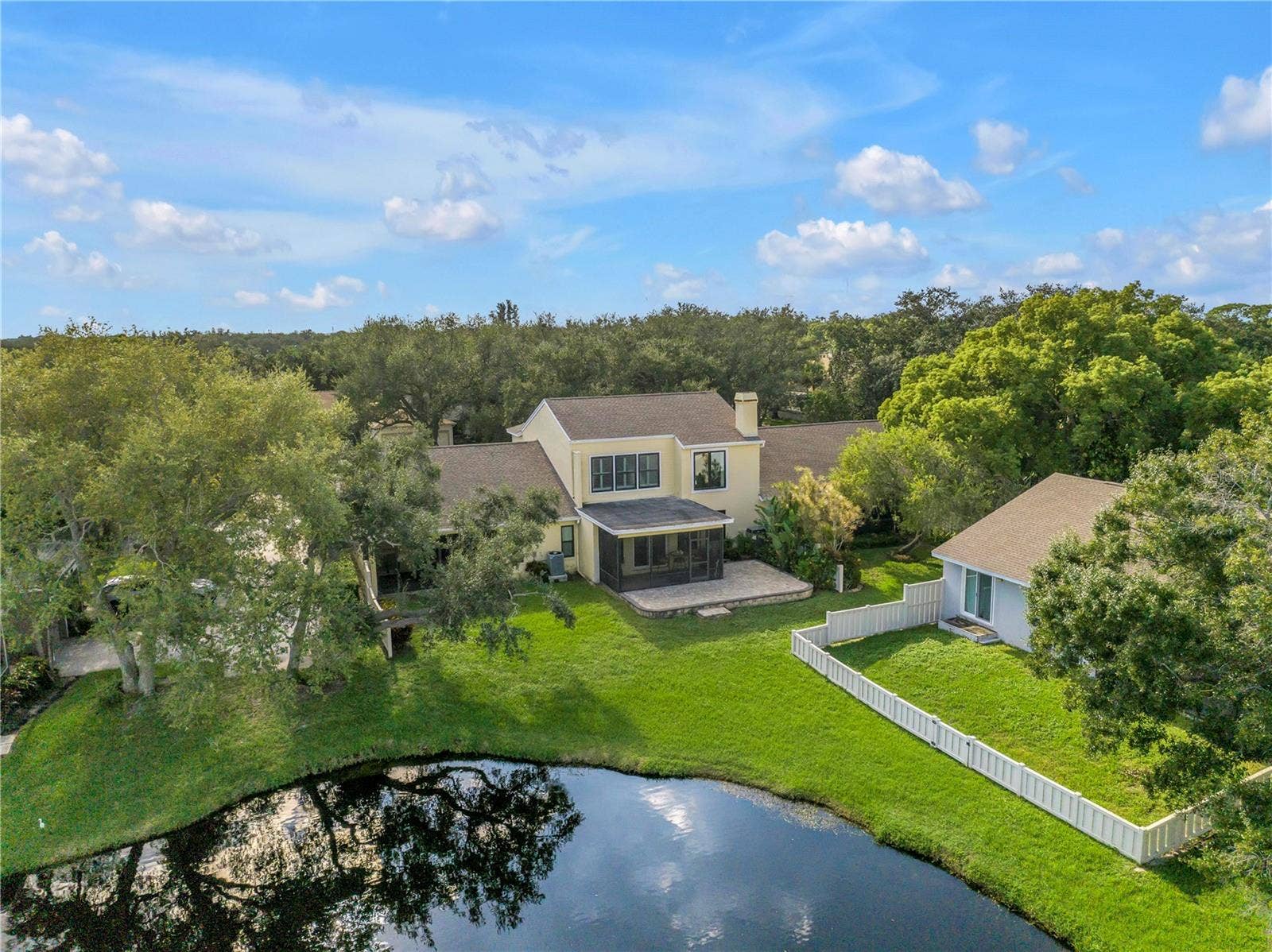 868 GLADES COURT NE, St Petersburg, FL 33702 868 GLADES COURT NE, St Petersburg, FL 33702