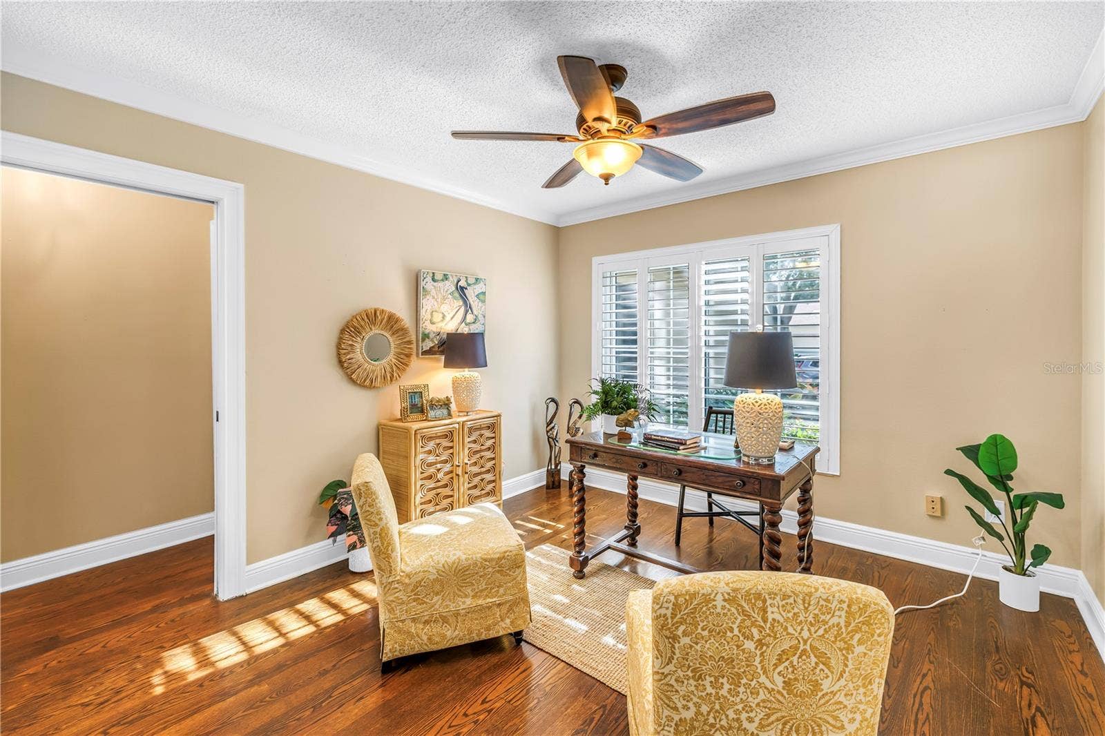 868 GLADES COURT NE, St Petersburg, FL 33702 868 GLADES COURT NE, St Petersburg, FL 33702