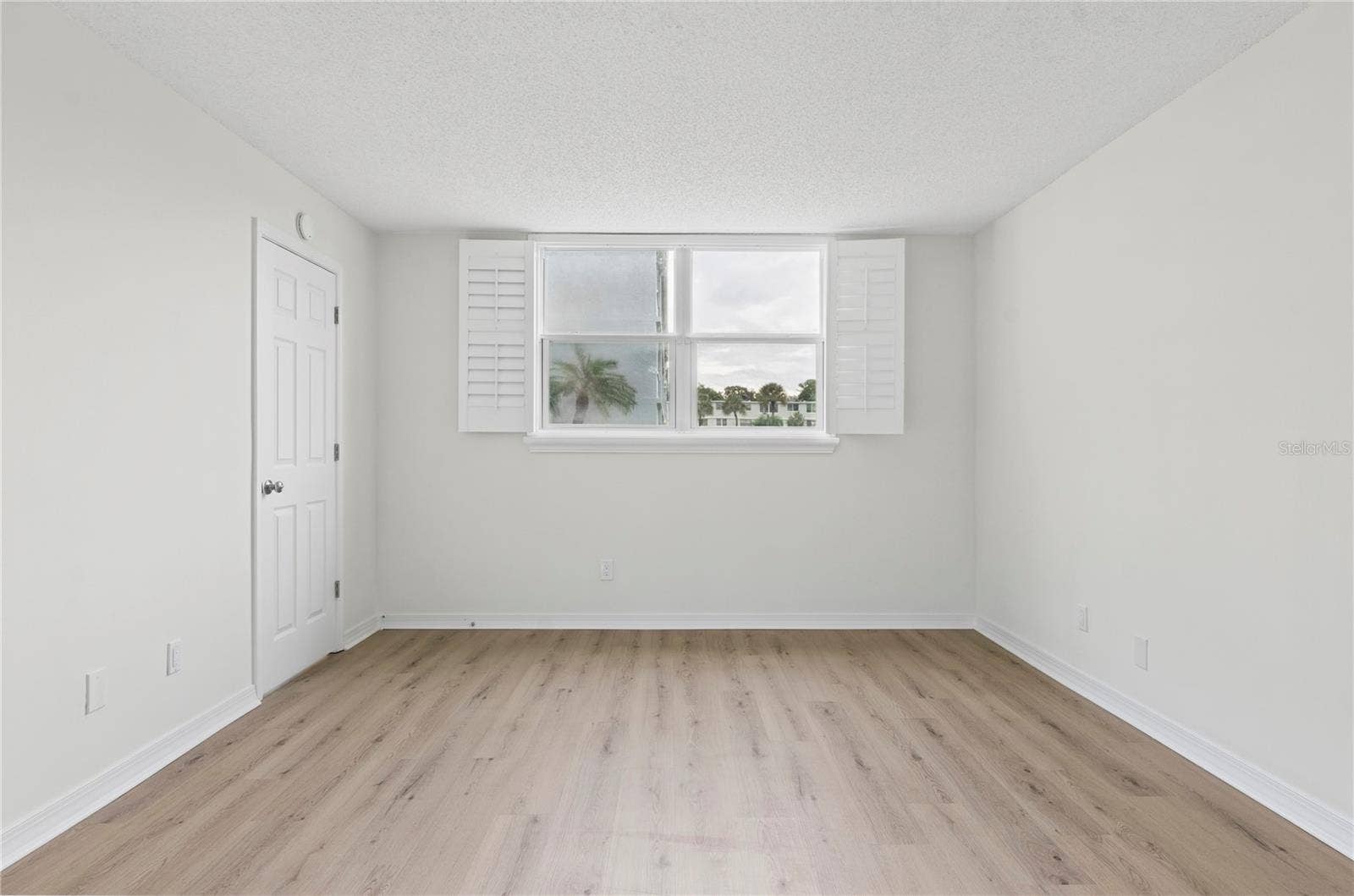 4895 BAY STREET NE, #109, St Petersburg, FL 33703 PRIMARY BEDROOM