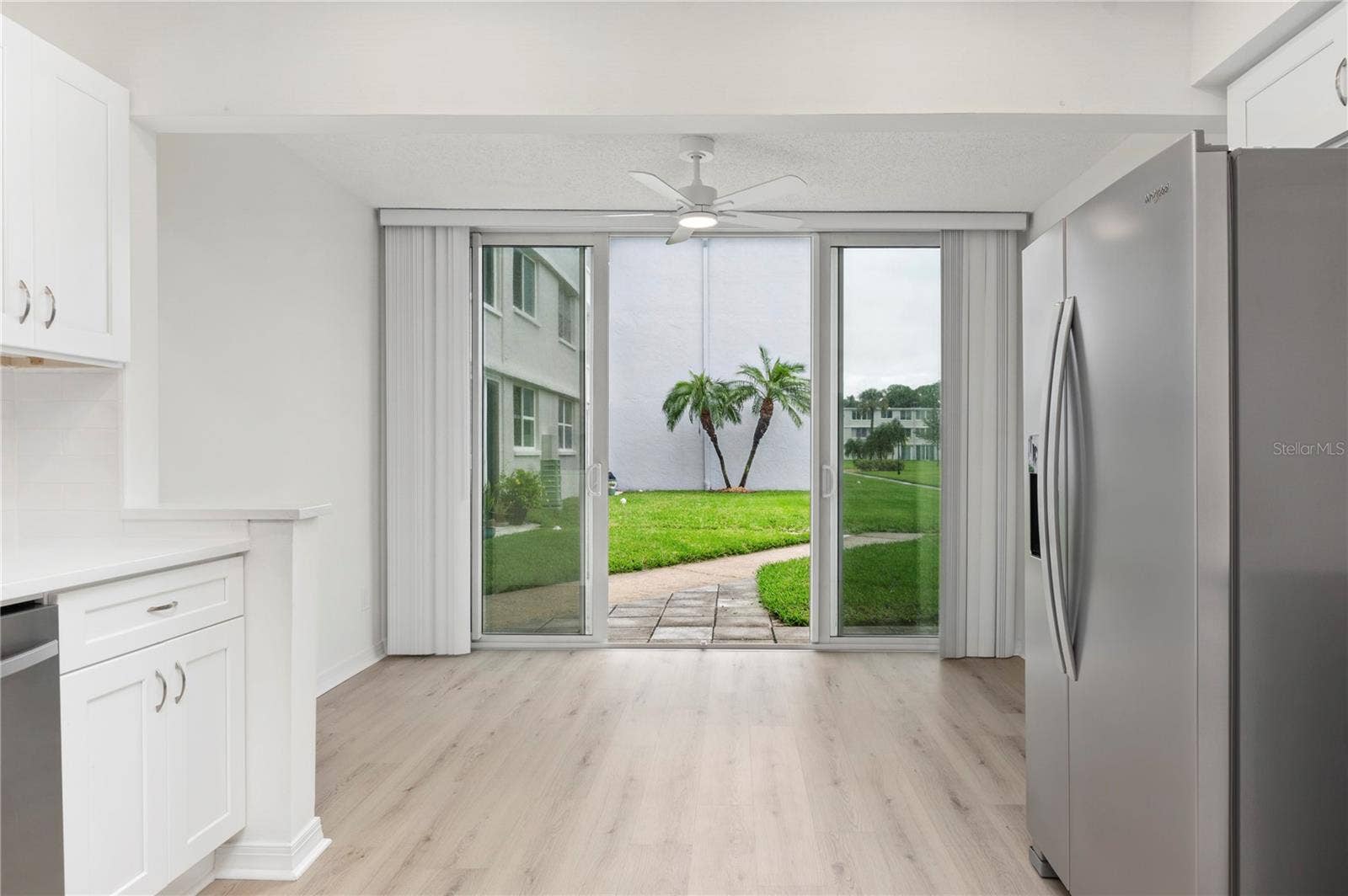 4895 BAY STREET NE, #109, St Petersburg, FL 33703 SLIDING DOORS