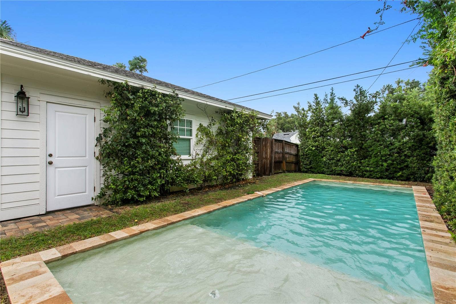 310 26TH AVE N, St Petersburg, FL 33704 310 26TH AVE N, St Petersburg, FL 33704