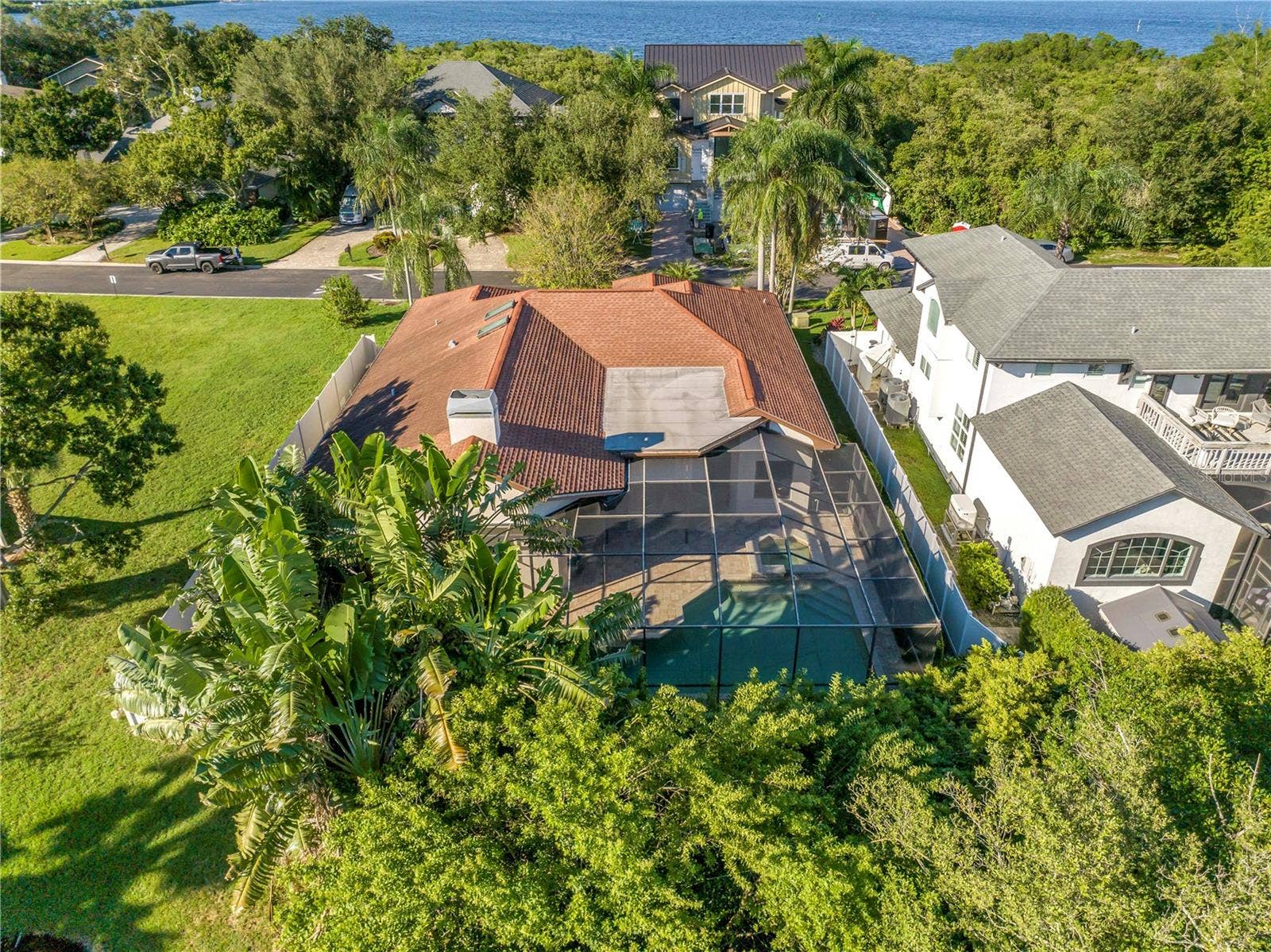 1186 GASPARILLA DRIVE NE, St Petersburg, FL 33702 1186 GASPARILLA DRIVE NE, St Petersburg, FL 33702