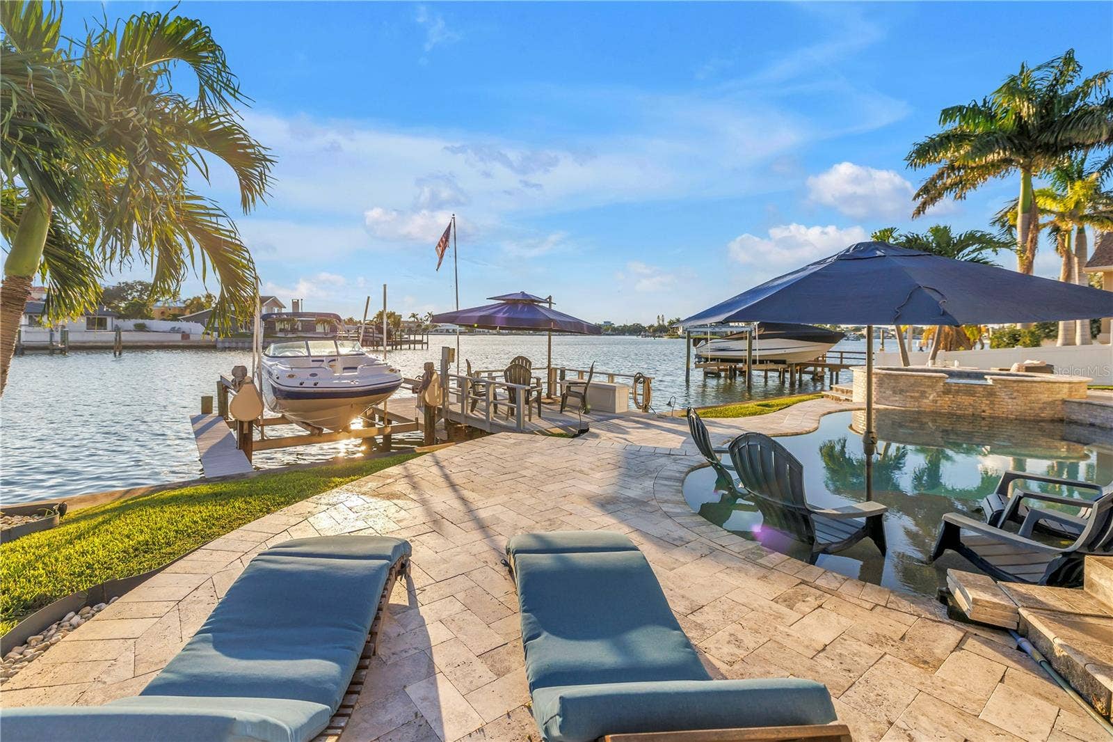 7982 11TH AVENUE S, St Petersburg, FL 33707 7982 11TH AVENUE S, St Petersburg, FL 33707