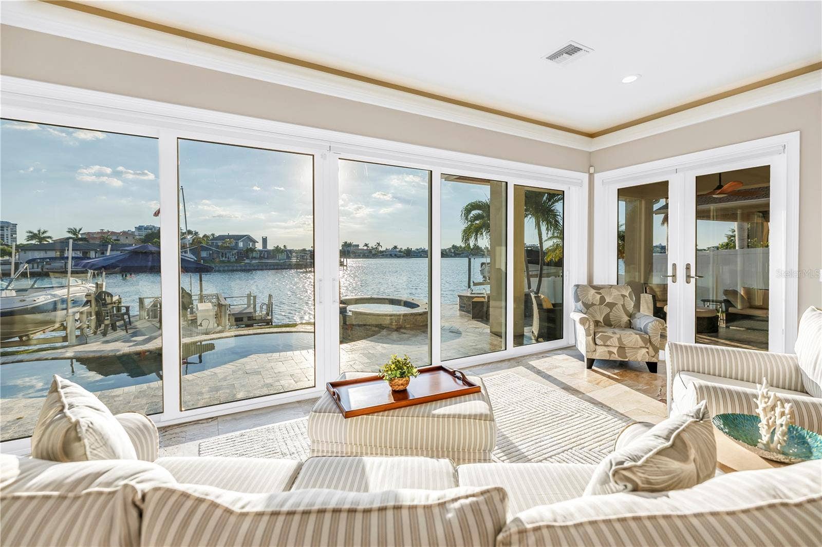 7982 11TH AVENUE S, St Petersburg, FL 33707 7982 11TH AVENUE S, St Petersburg, FL 33707