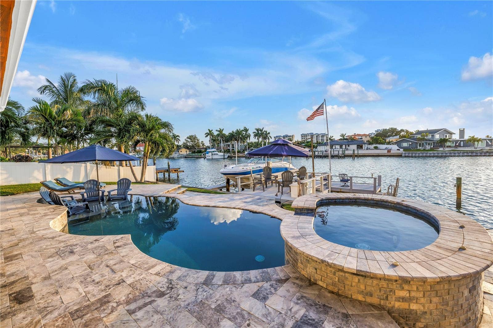 7982 11TH AVENUE S, St Petersburg, FL 33707 7982 11TH AVENUE S, St Petersburg, FL 33707