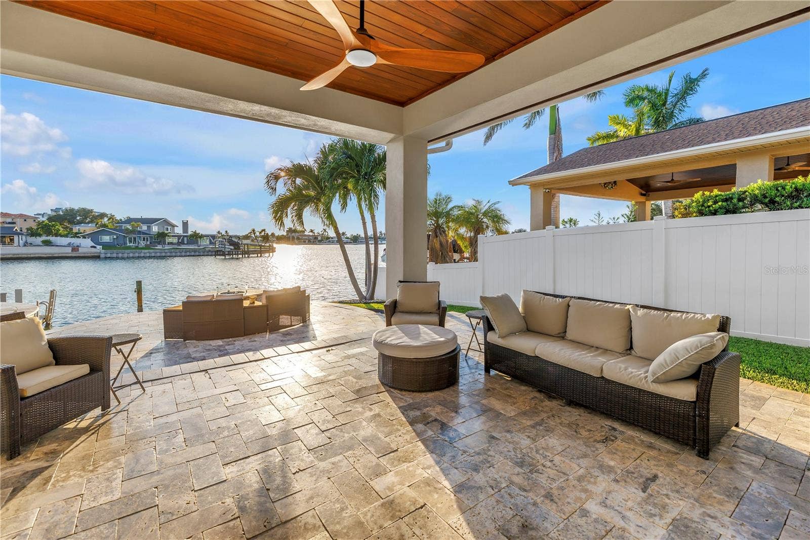 7982 11TH AVENUE S, St Petersburg, FL 33707 7982 11TH AVENUE S, St Petersburg, FL 33707