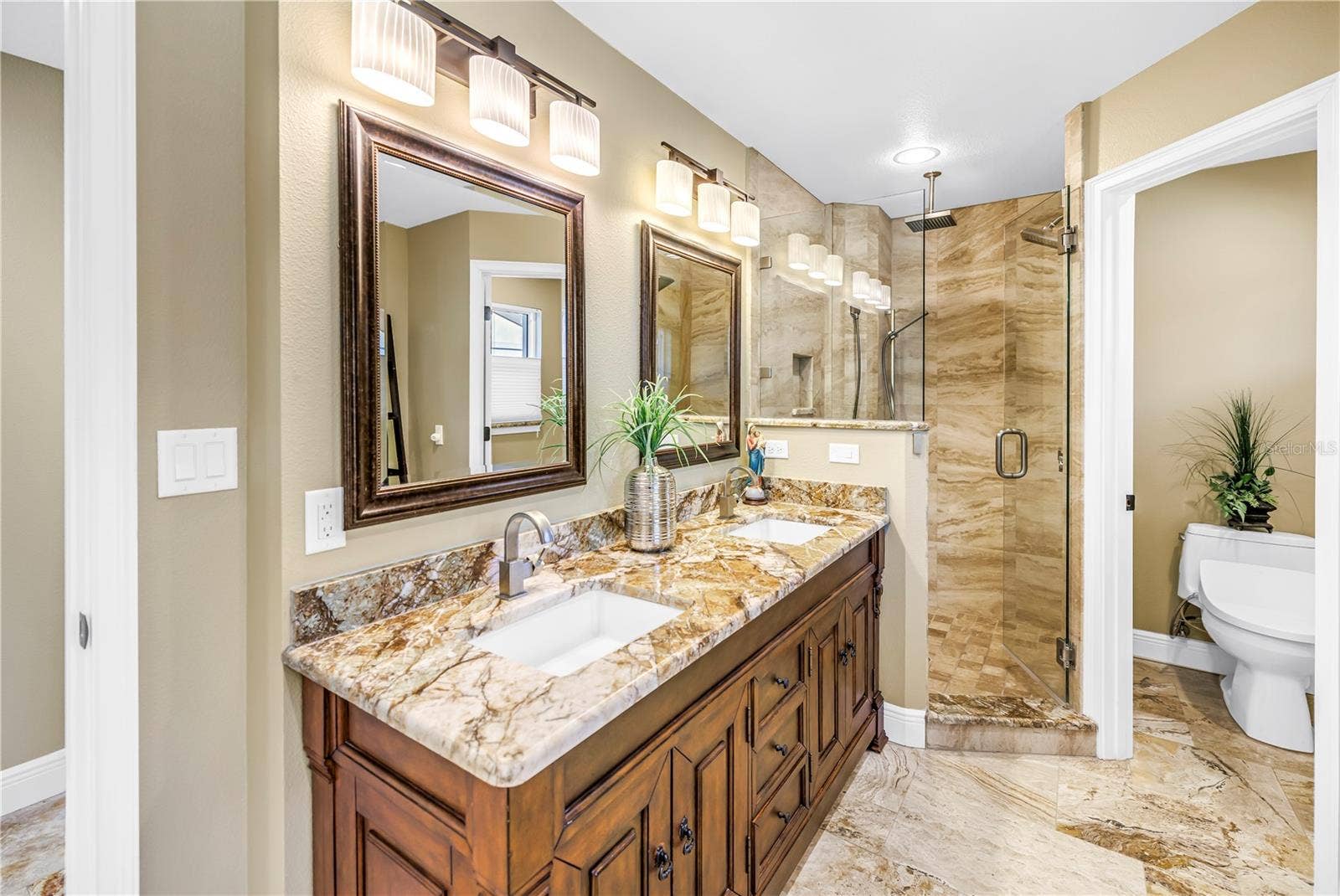 7982 11TH AVENUE S, St Petersburg, FL 33707 Primary Bath