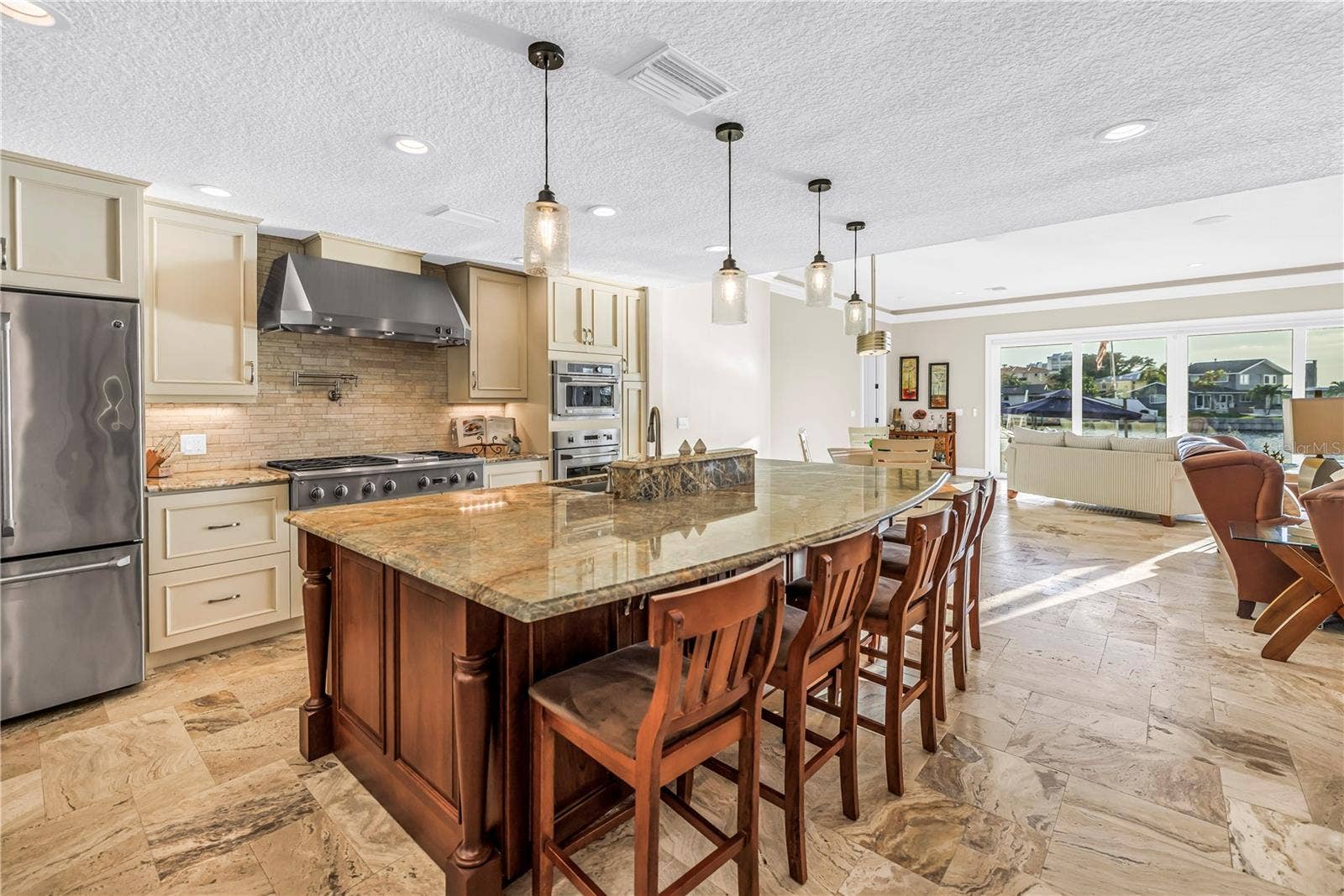 7982 11TH AVENUE S, St Petersburg, FL 33707 7982 11TH AVENUE S, St Petersburg, FL 33707