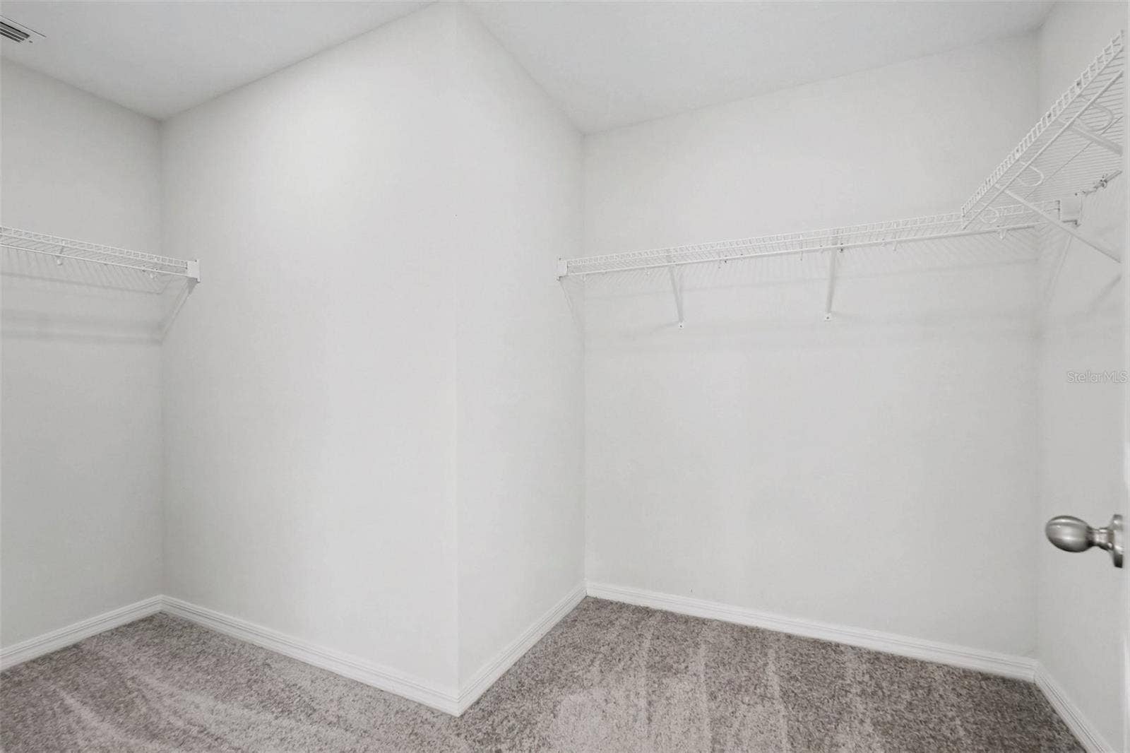 9669 SWEETWELL PLACE, Riverview, FL 33569 9669 SWEETWELL PLACE, Riverview, FL 33569